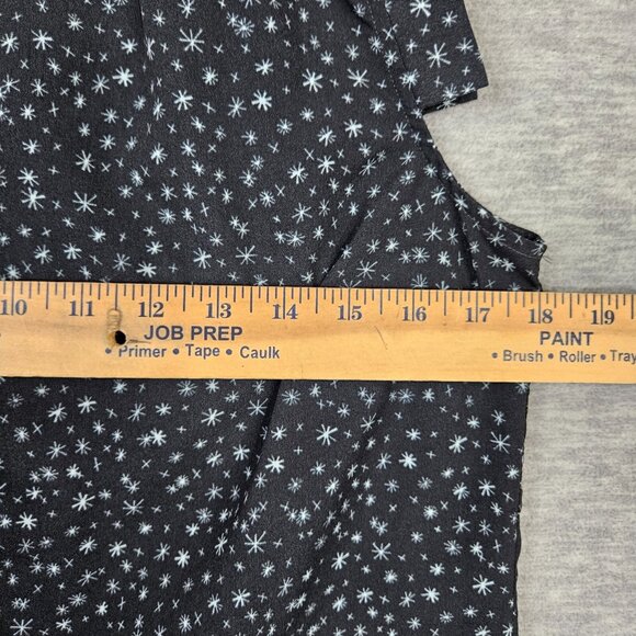 Cabi Women's Black White Astral Star Printed Blouse V-neck Size M - Picture 5 of 8